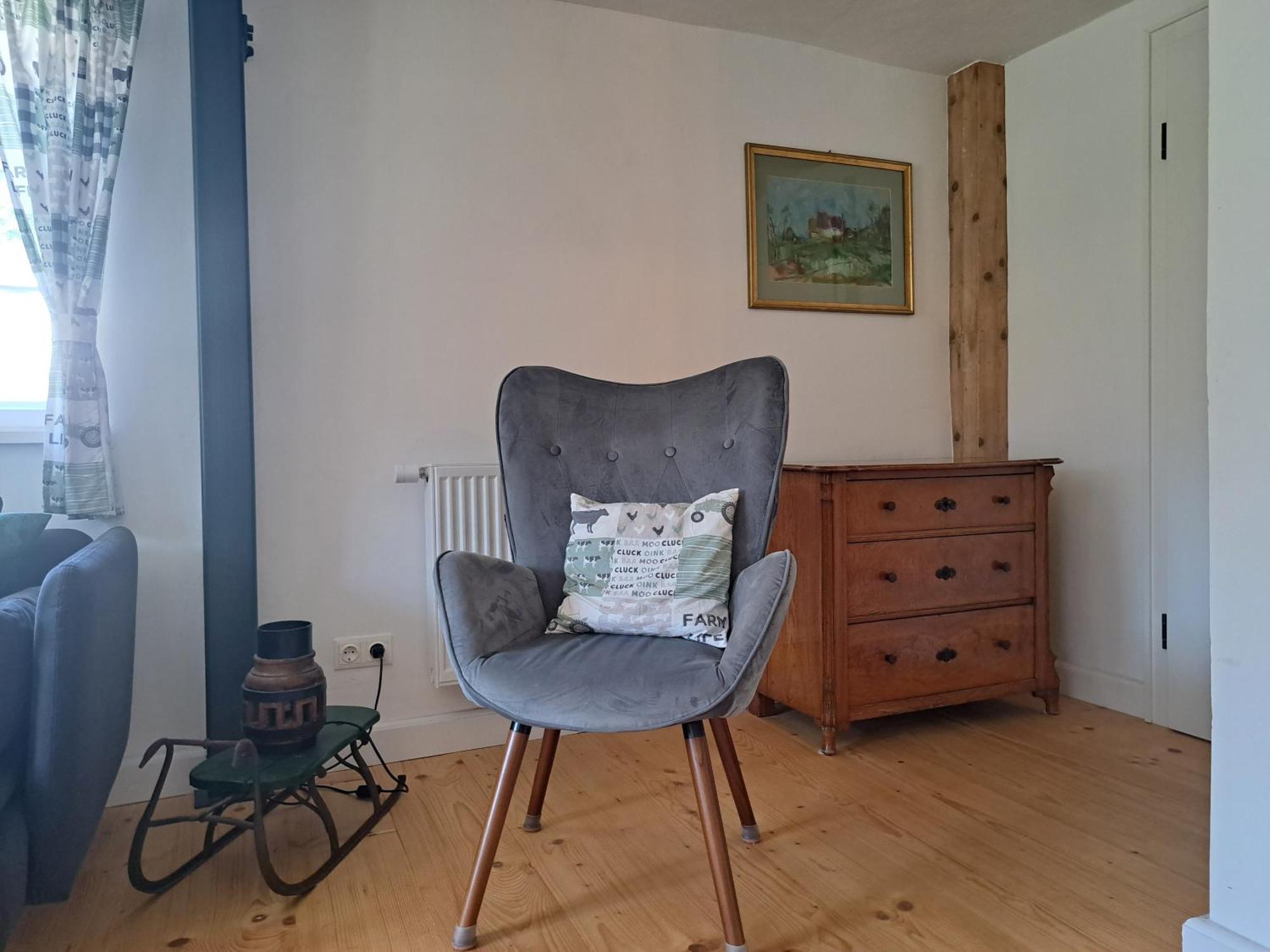 Neu! Ferienwohnungen Im Lueftlmalereck, Hennalahaus オーバーアマーガウ エクステリア 写真