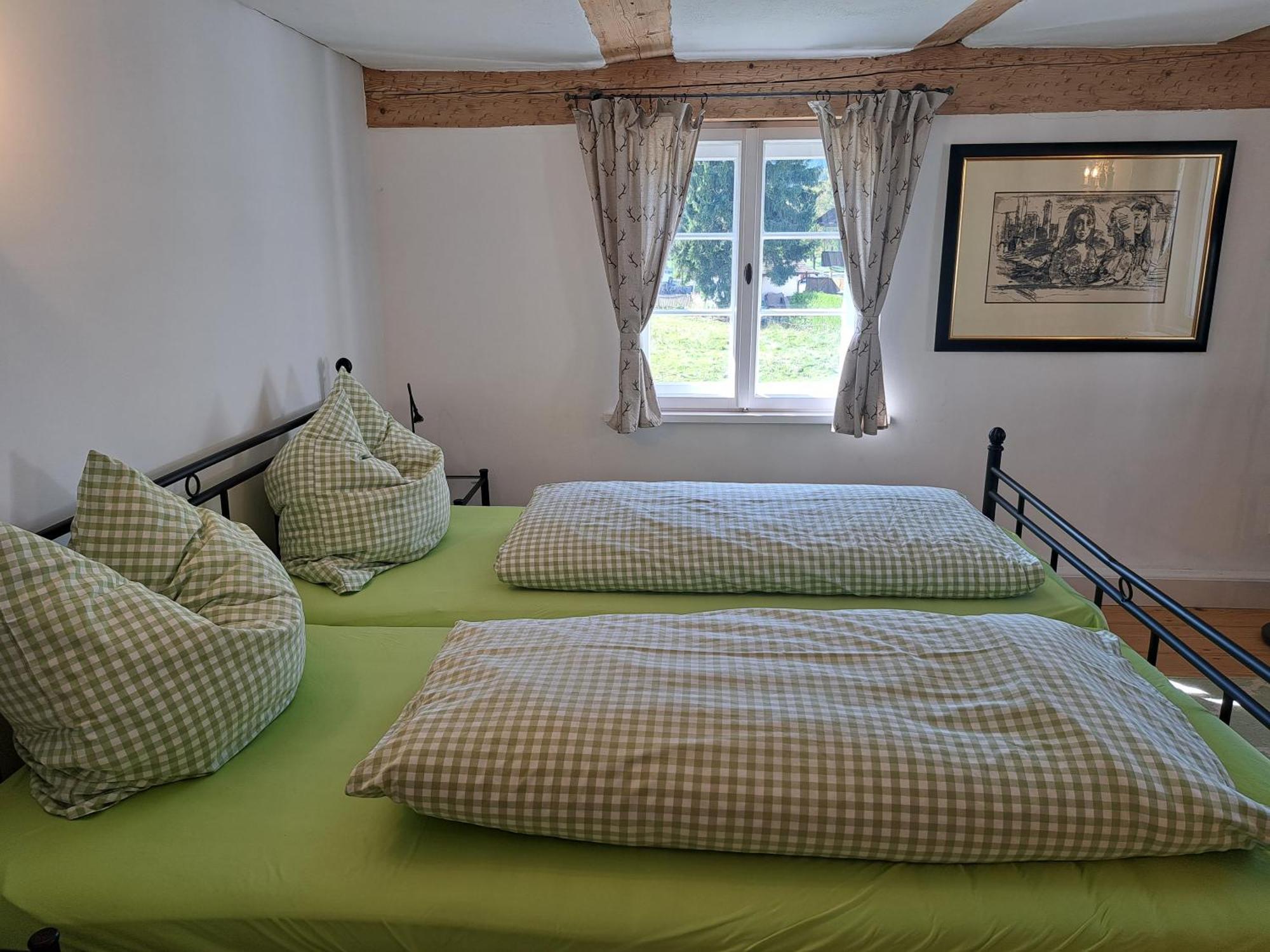 Neu! Ferienwohnungen Im Lueftlmalereck, Hennalahaus オーバーアマーガウ エクステリア 写真